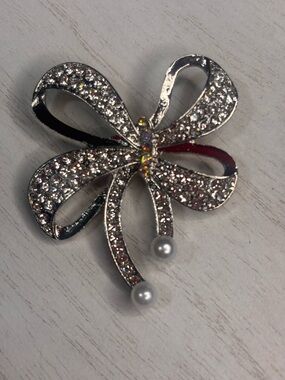 Silver Crystal Bow Brooch with Pearl Drops
